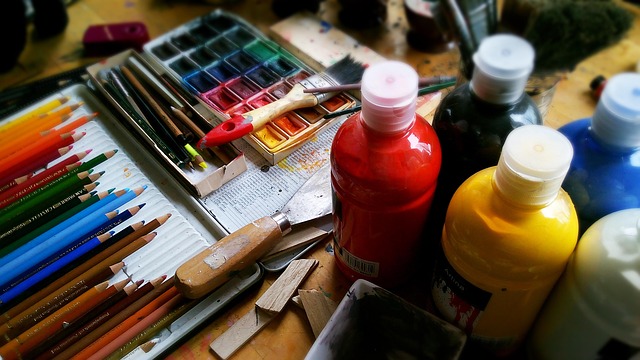 painting-911804_640 Arcyartt.com: Guide to Unique Art & Custom Creations (2025)